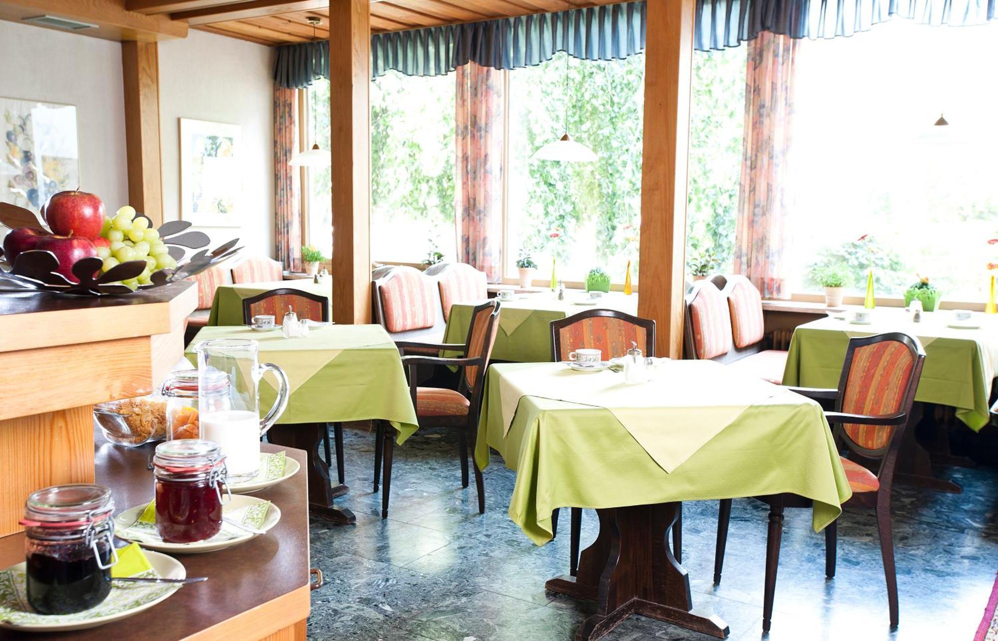 Hotel Kaeferstein Garni Νυρεμβέργη Εξωτερικό φωτογραφία