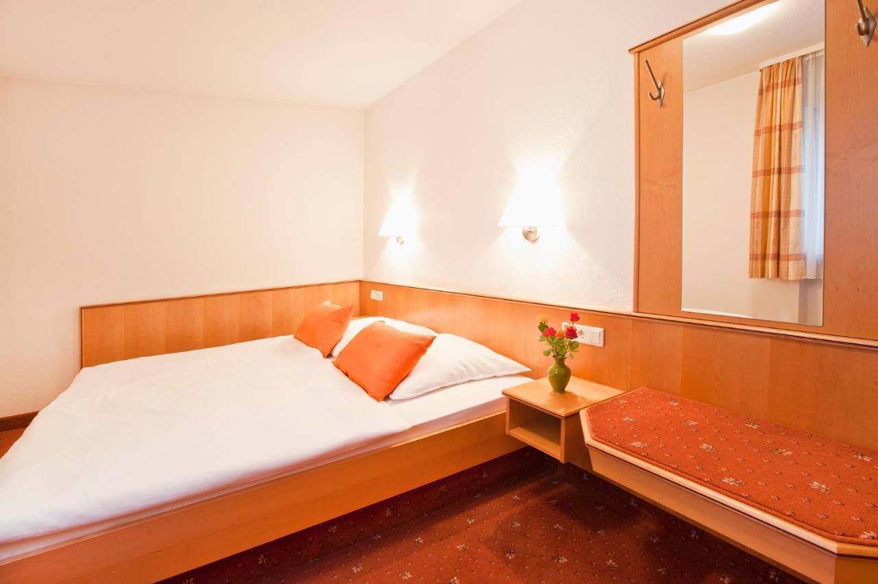 Hotel Kaeferstein Garni Νυρεμβέργη Εξωτερικό φωτογραφία